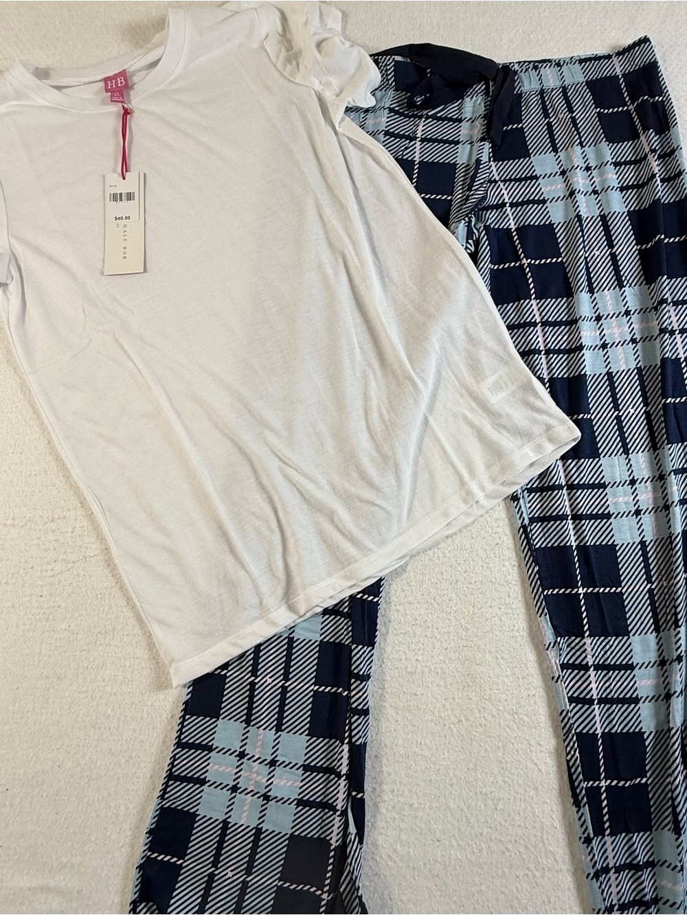 Multiple Men’s or women’s White Short Sleeve Crew Neck Tee and pajama sets